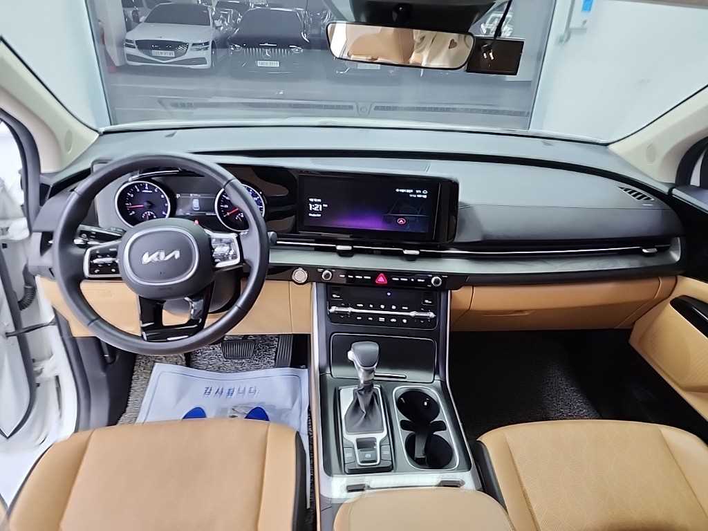 KIA Carnival - Vista 7