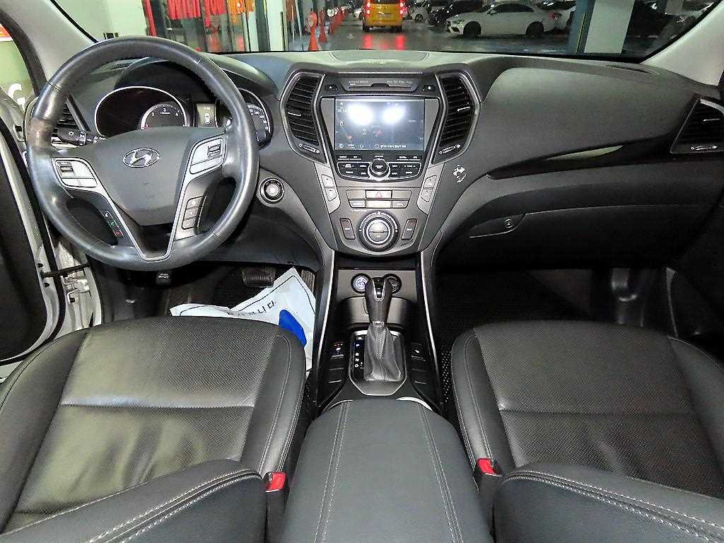 HYUNDAI Santa Fe - Vista 10
