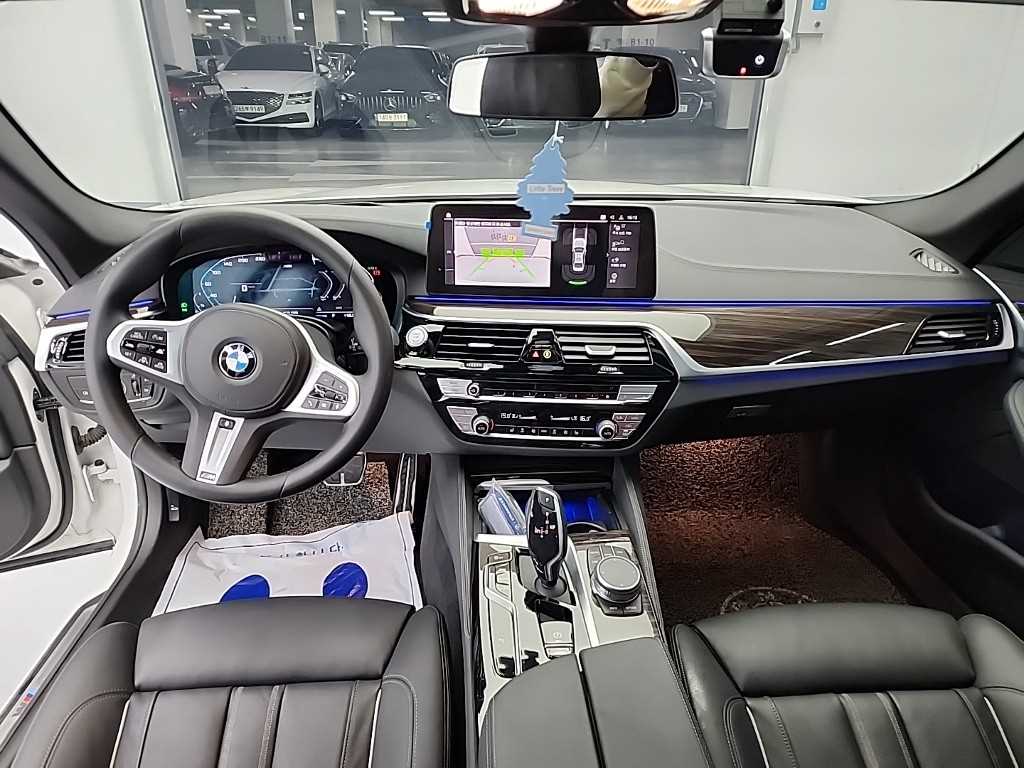 BMW 5 Series - Vista 7