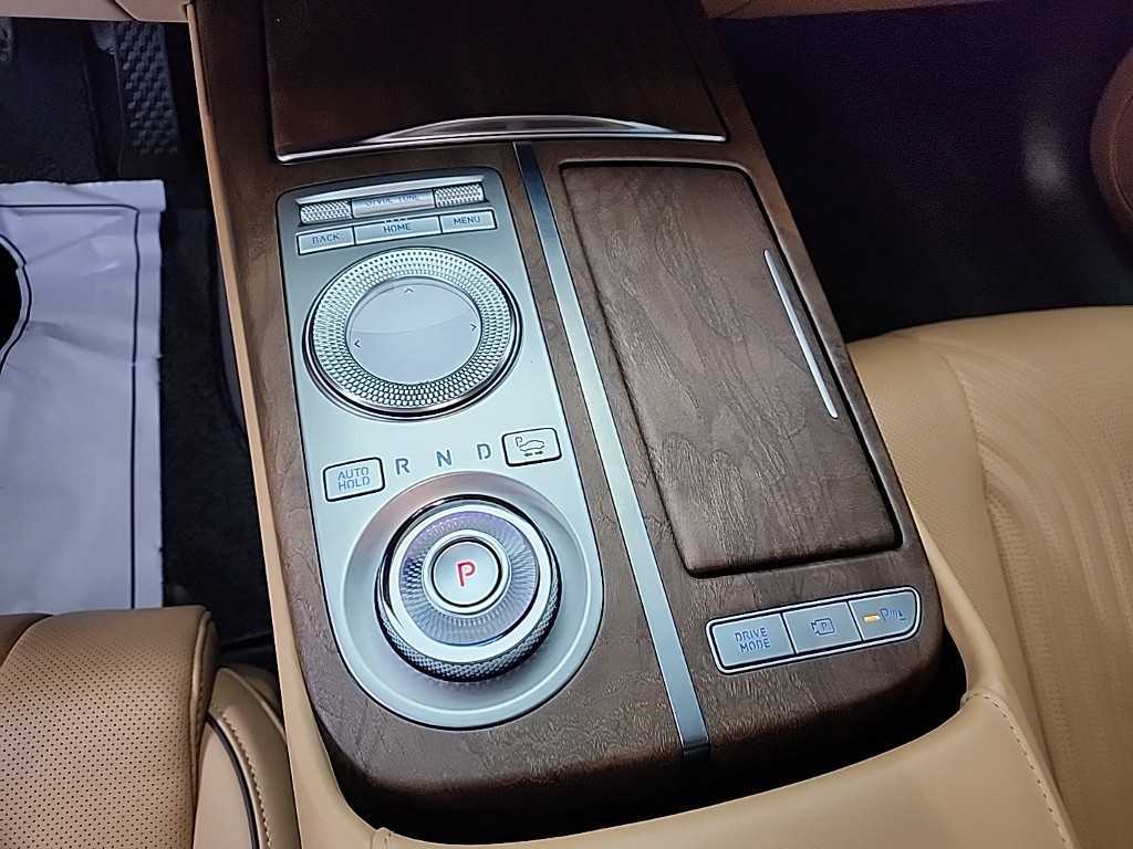 Genesis G80 - Vista 8