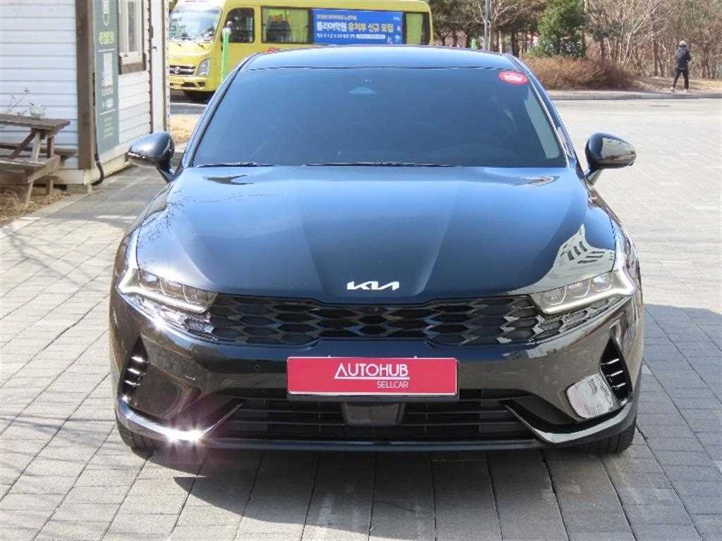 KIA K5 2023 Negro - Importación desde Corea - HF Imports Iquique - Foto 1
