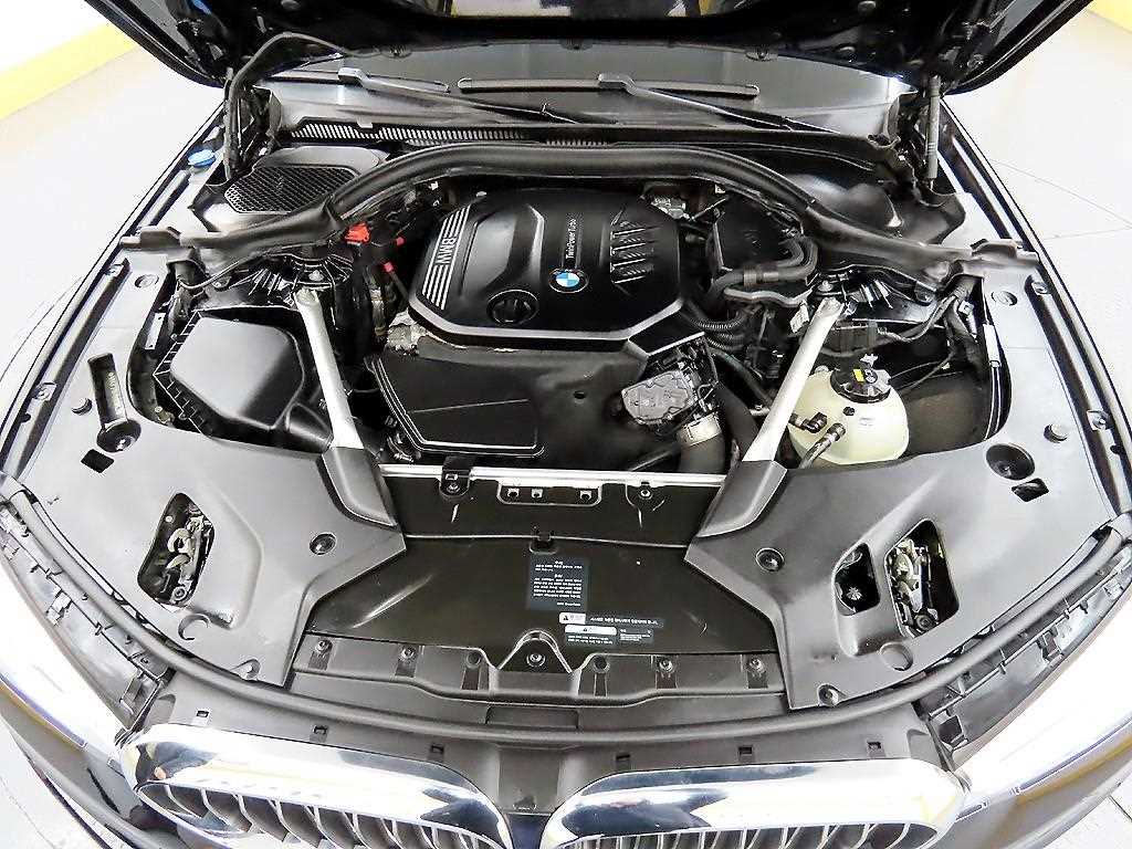 BMW 5 Series 2019 Negro - Importación desde Corea - HF Imports Iquique - Foto 19