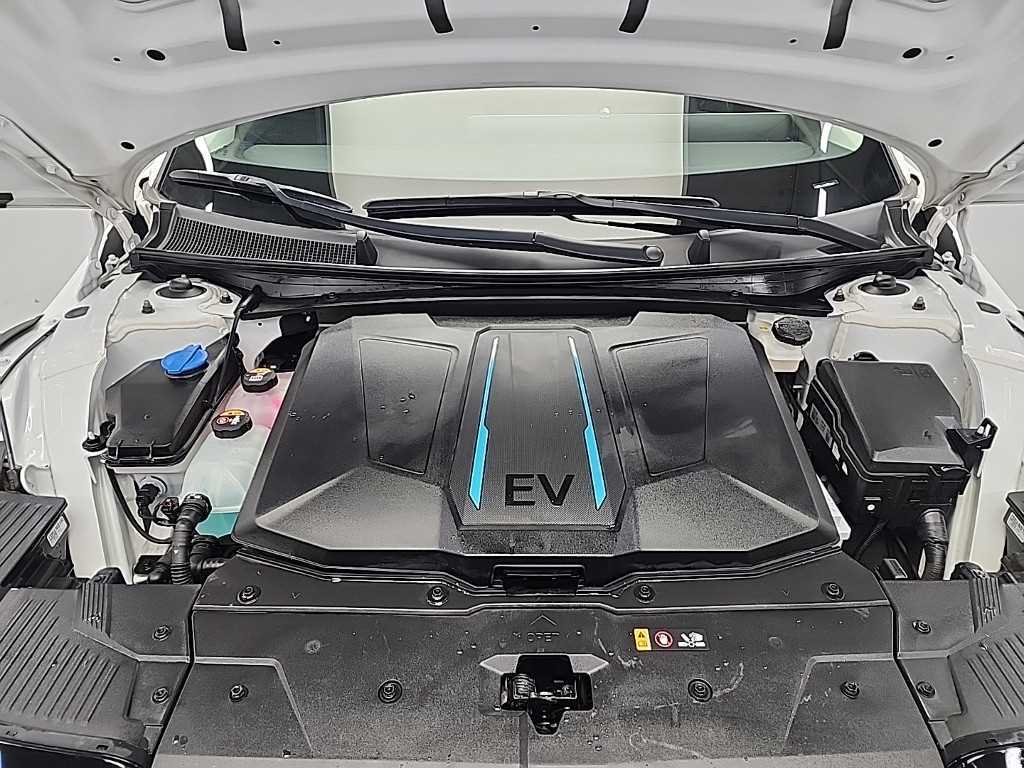 HYUNDAI Ioniq 5 - Vista 5