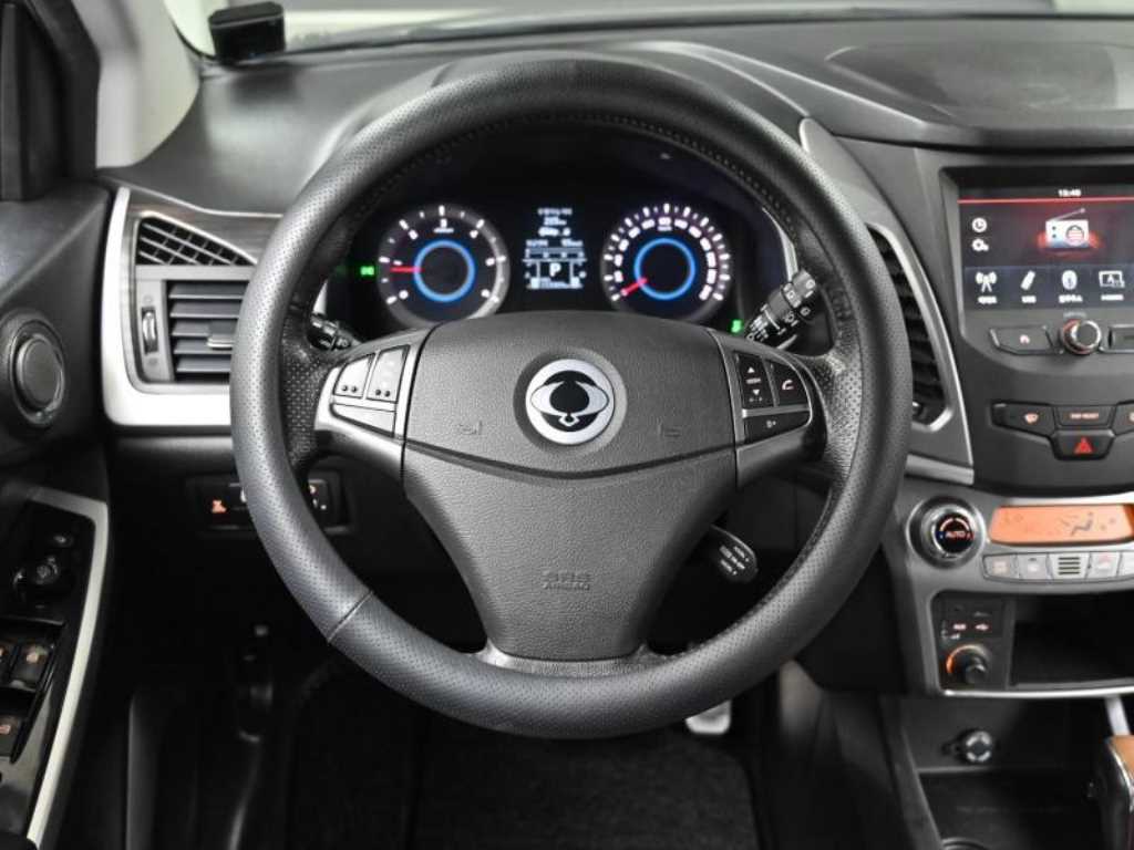 Ssangyong Korando 2016 Gris - Importación desde Corea - HF Imports Iquique - Foto 13