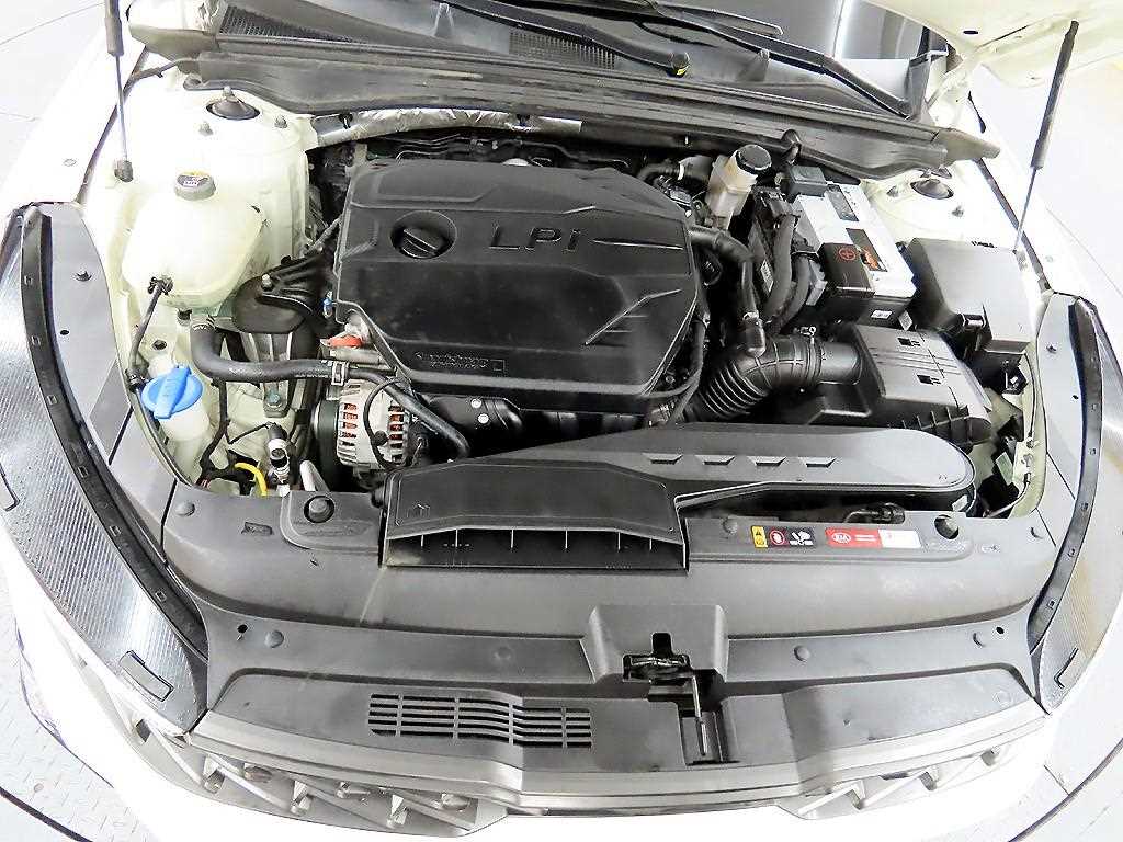 KIA K5 2020 Blanco - Importación desde Corea - HF Imports Iquique - Foto 17