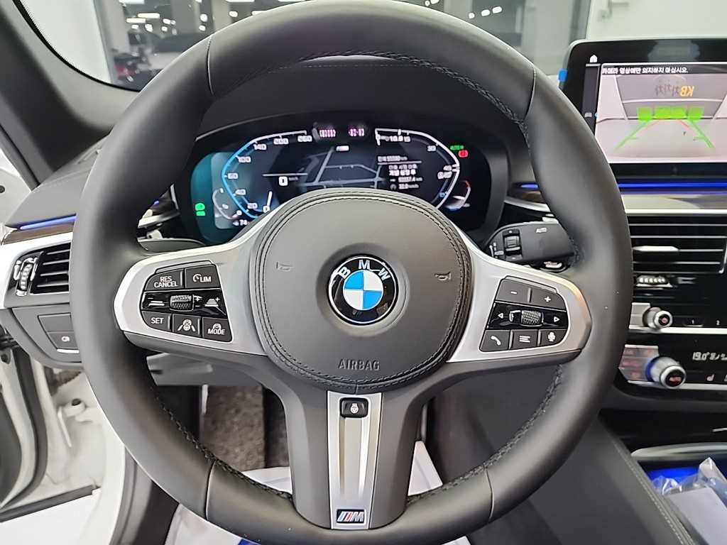 BMW 5 Series - Vista 9