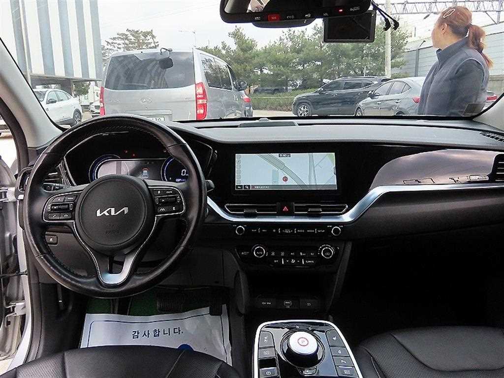 KIA Niro - Vista 7