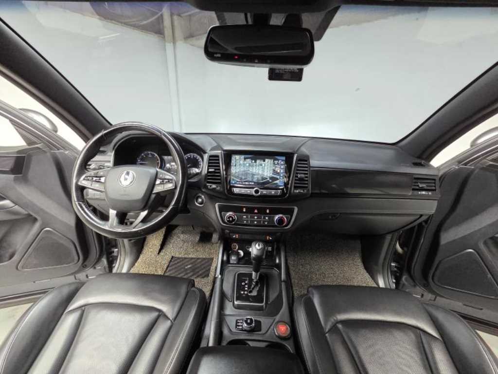 Ssangyong Rexton - Vista 6