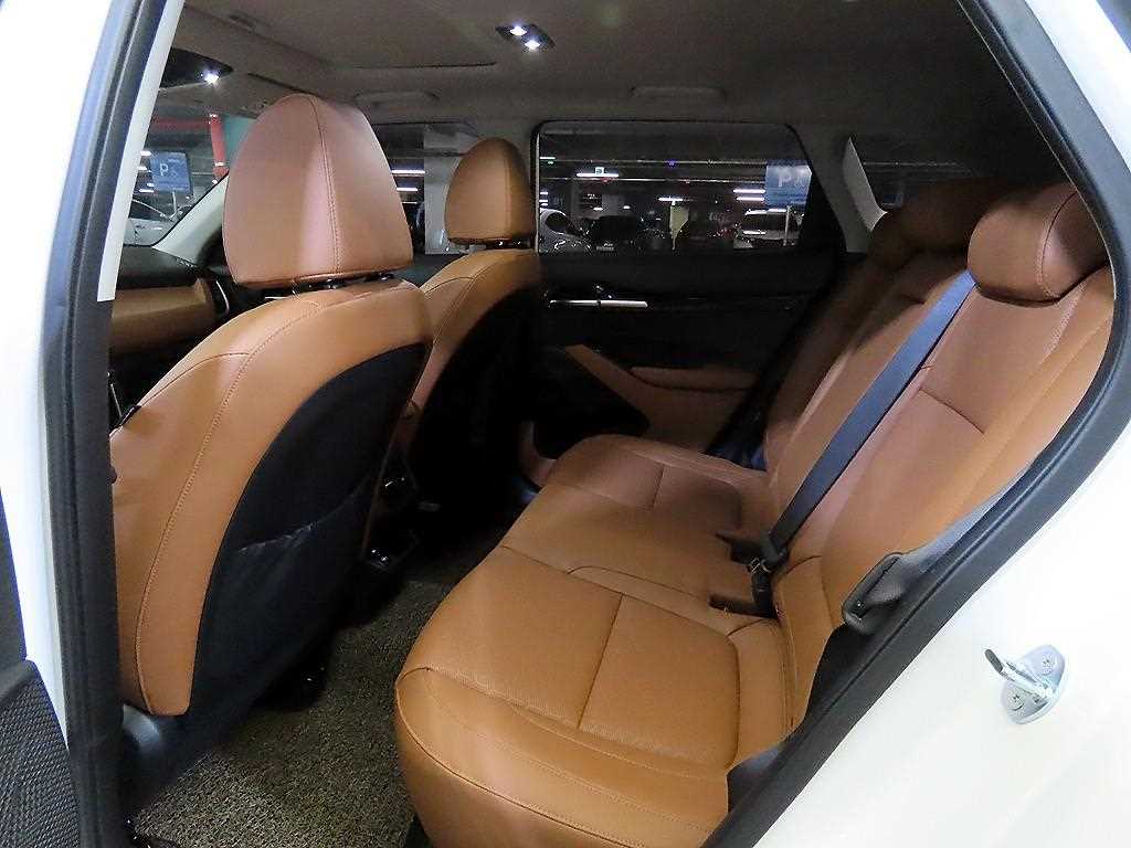 KIA Seltos - Vista 7