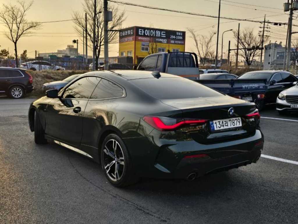 BMW 4 Series - Vista 4