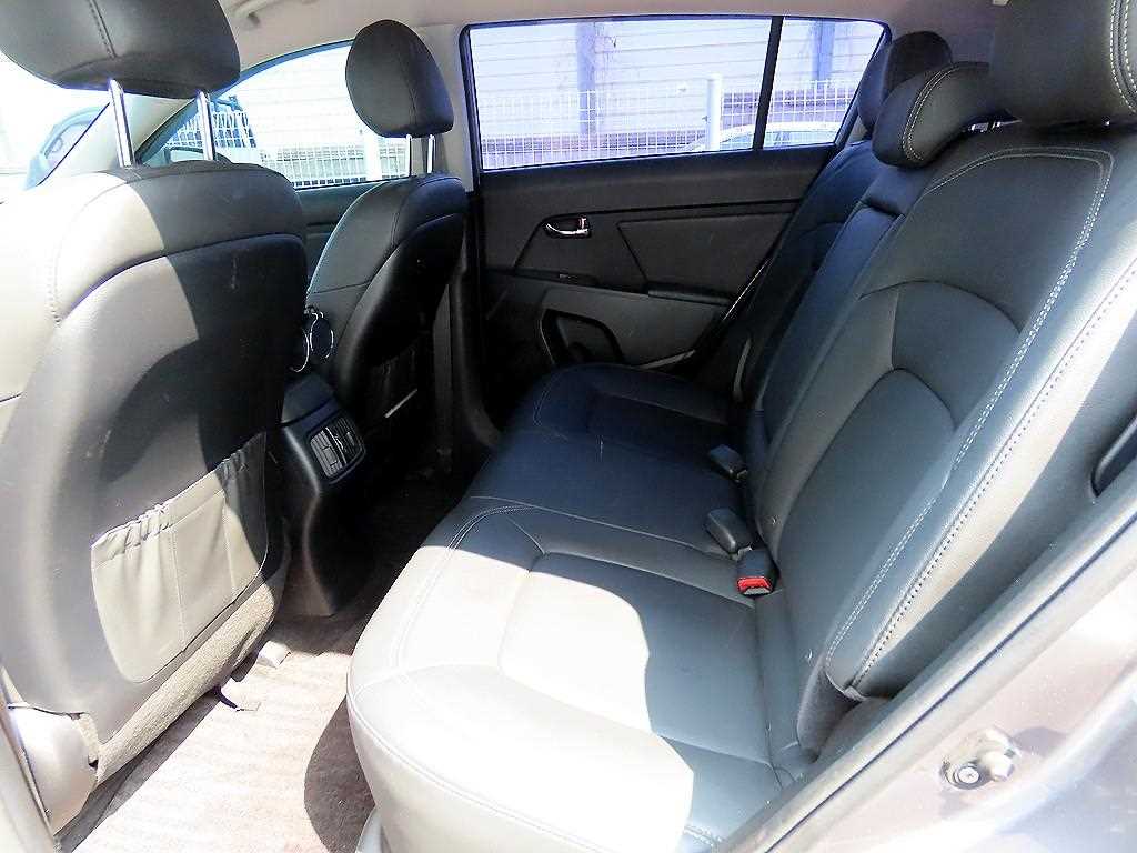 KIA Sportage - Vista 6