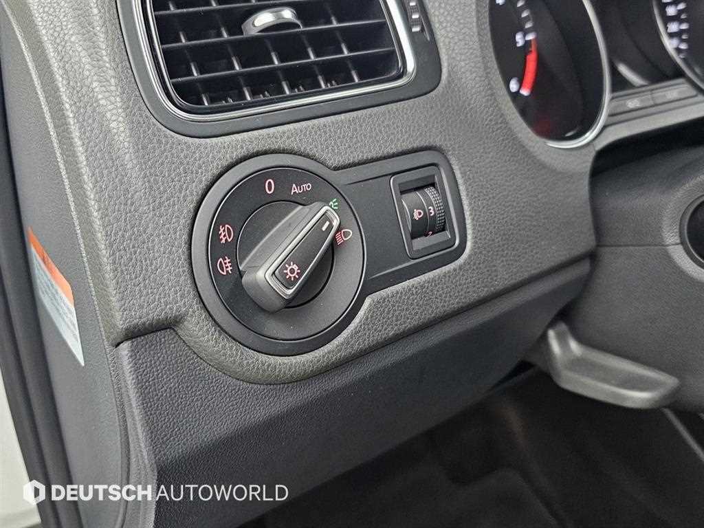 Volkswagen polo 2015 Blanco - Importación desde Corea - HF Imports Iquique - Foto 17