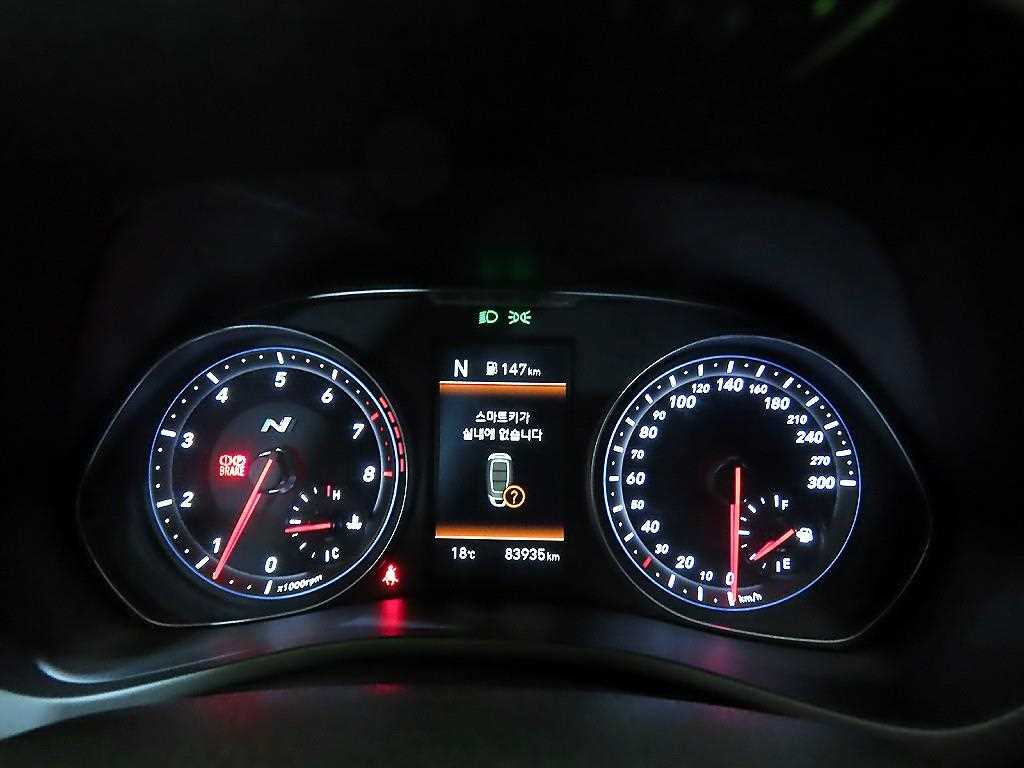 HYUNDAI Veloster - Vista 9