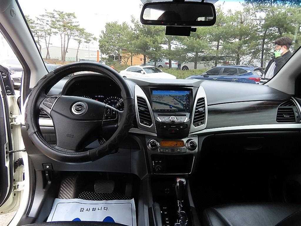 Ssangyong Korando - Vista 7