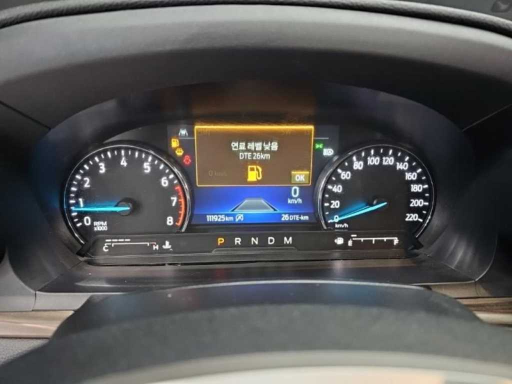 Ford Explorer - Vista 6