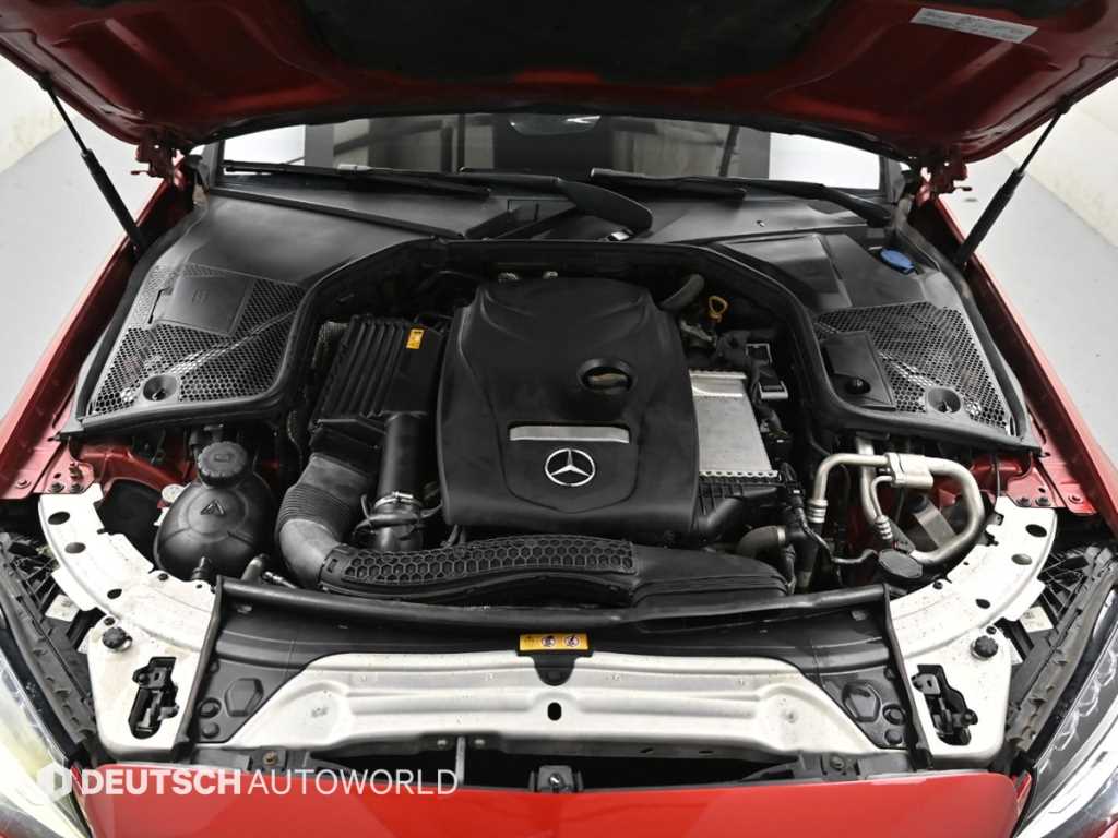 Mercedes Benz C Class - Vista 7