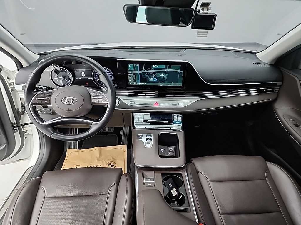 HYUNDAI Grandeur - Vista 7
