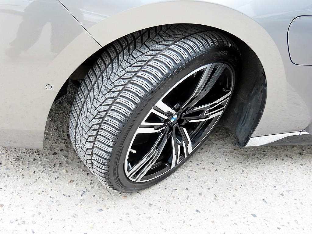 BMW 7 Series 2023 Gris - Importación desde Corea - HF Imports Iquique - Foto 20