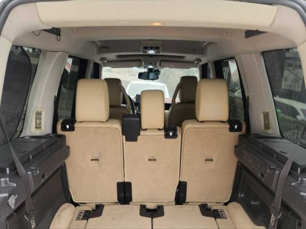 Land Rover Discovery - Vista 10