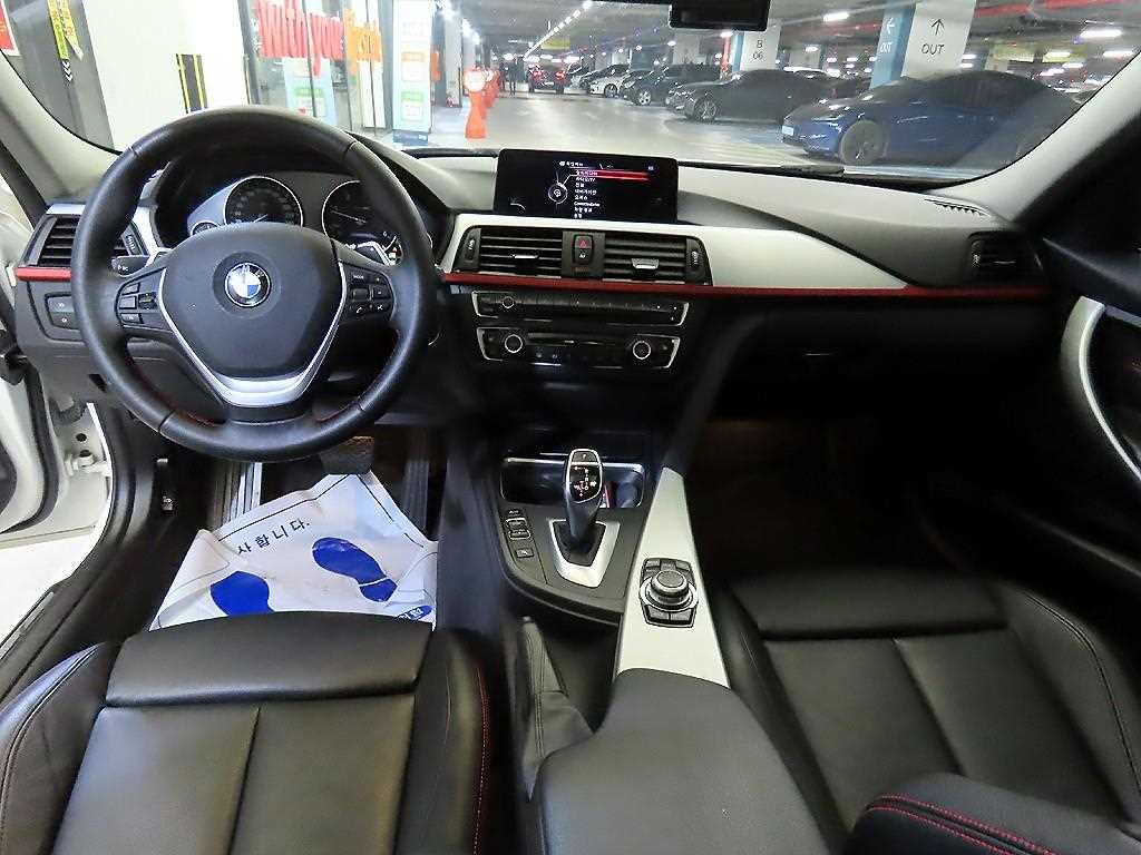 BMW 3 series - Vista 10