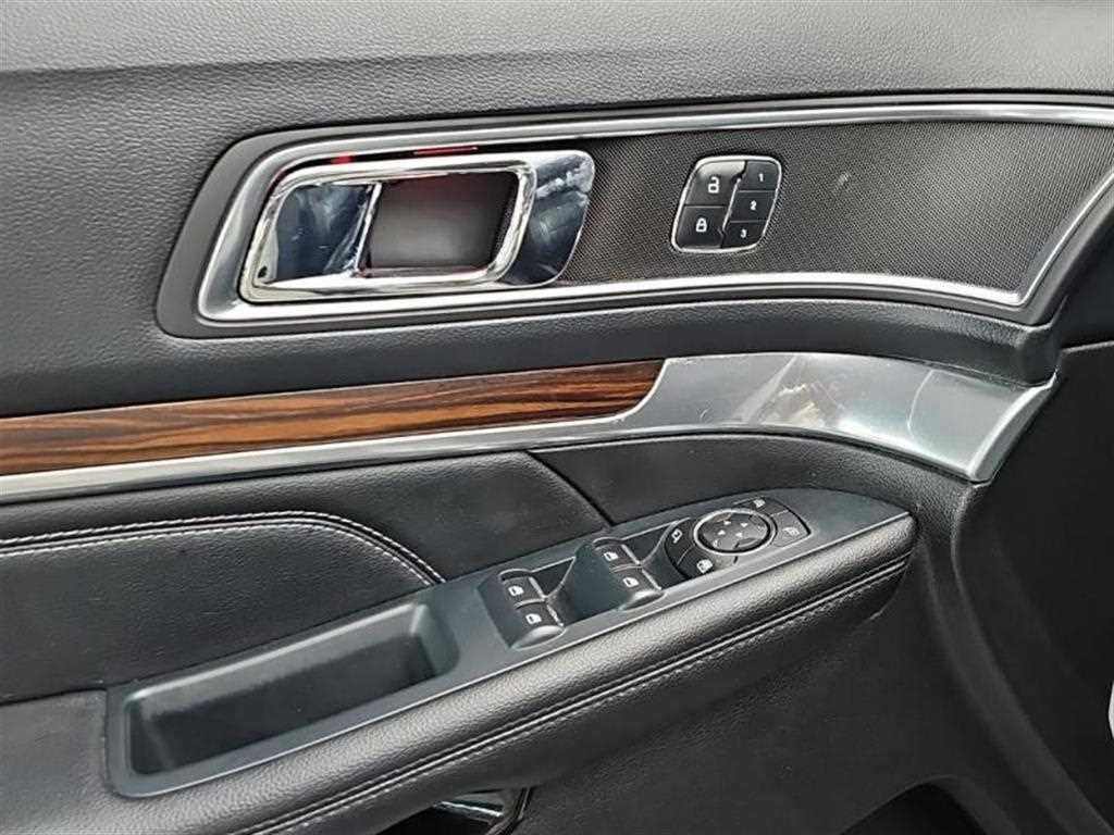 Ford Explorer 2016 Blanco - Importación desde Corea - HF Imports Iquique - Foto 13