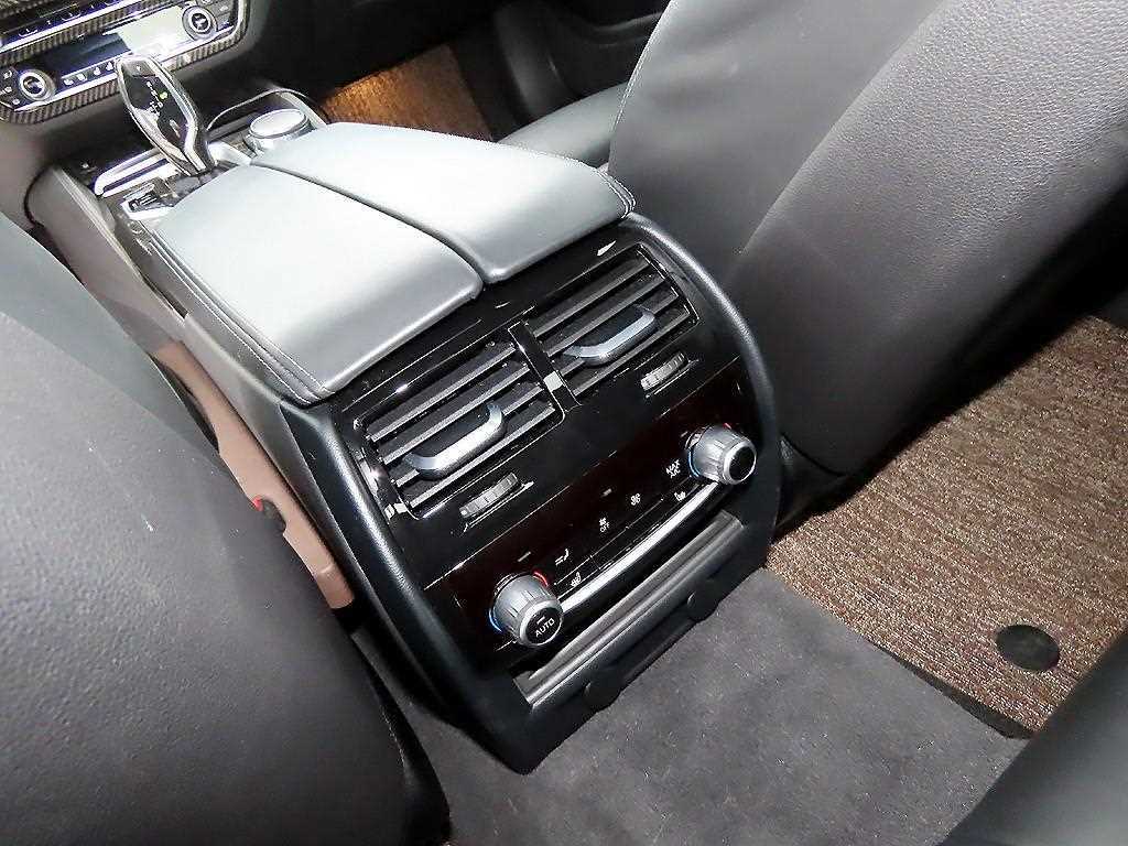 BMW 5 Series 2017 - Importación desde Corea - HF Imports Iquique - Foto 16