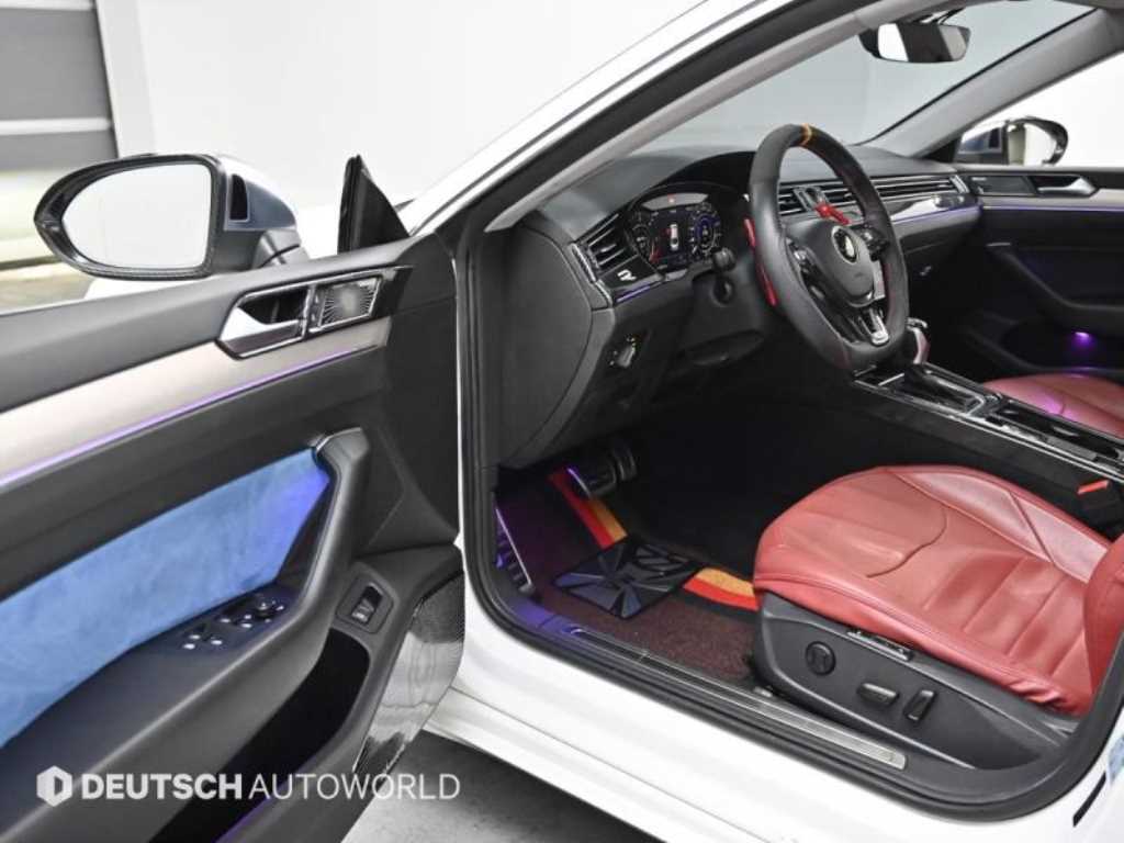 Volkswagen Arteon - Vista 11