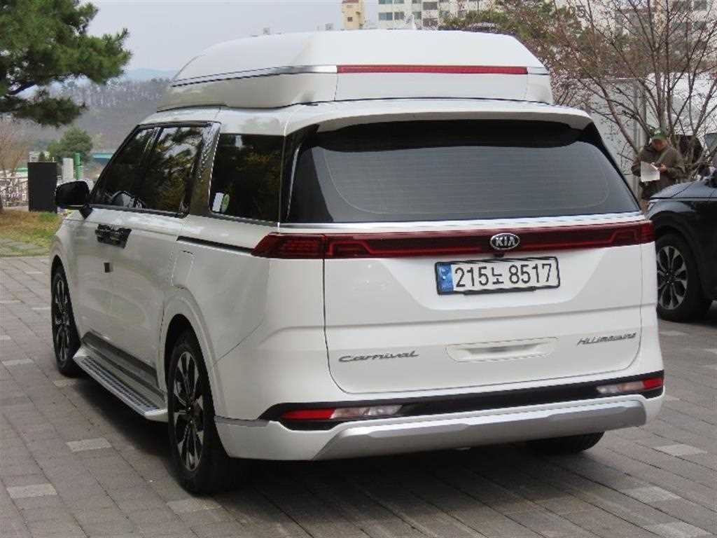 KIA Carnival - Vista 4