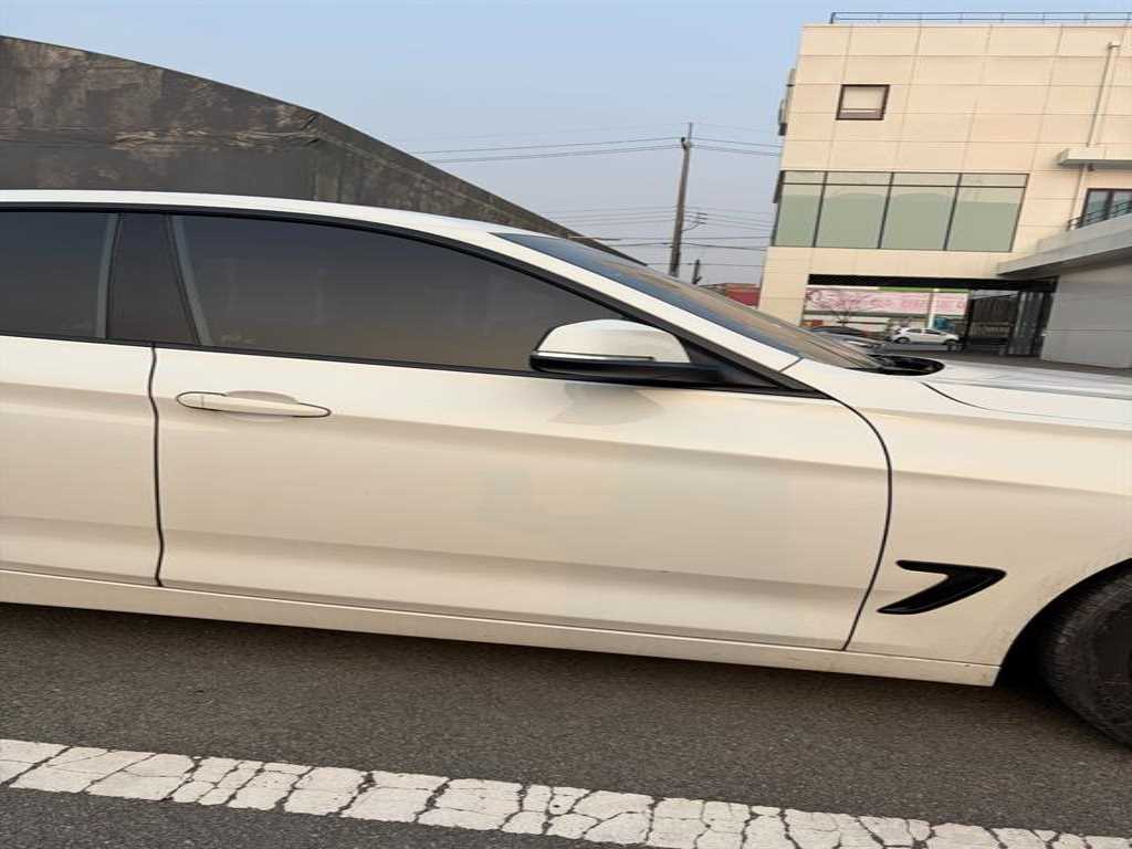 BMW Gran Turismo - Vista 5