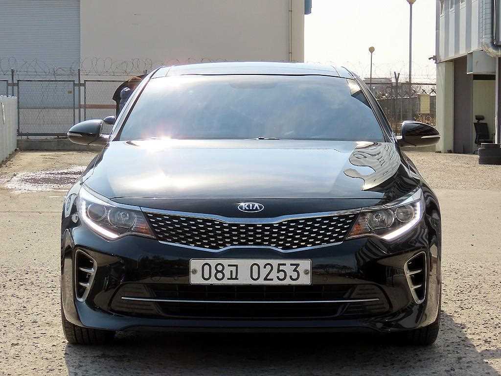 KIA K5 2017 Negro - Importación desde Corea - HF Imports Iquique - Foto 1