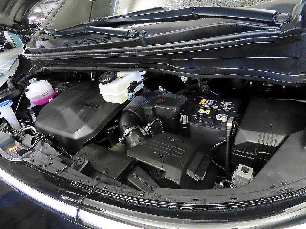 HYUNDAI Staria 2025 Negro - Importación desde Corea - HF Imports Iquique - Foto 19