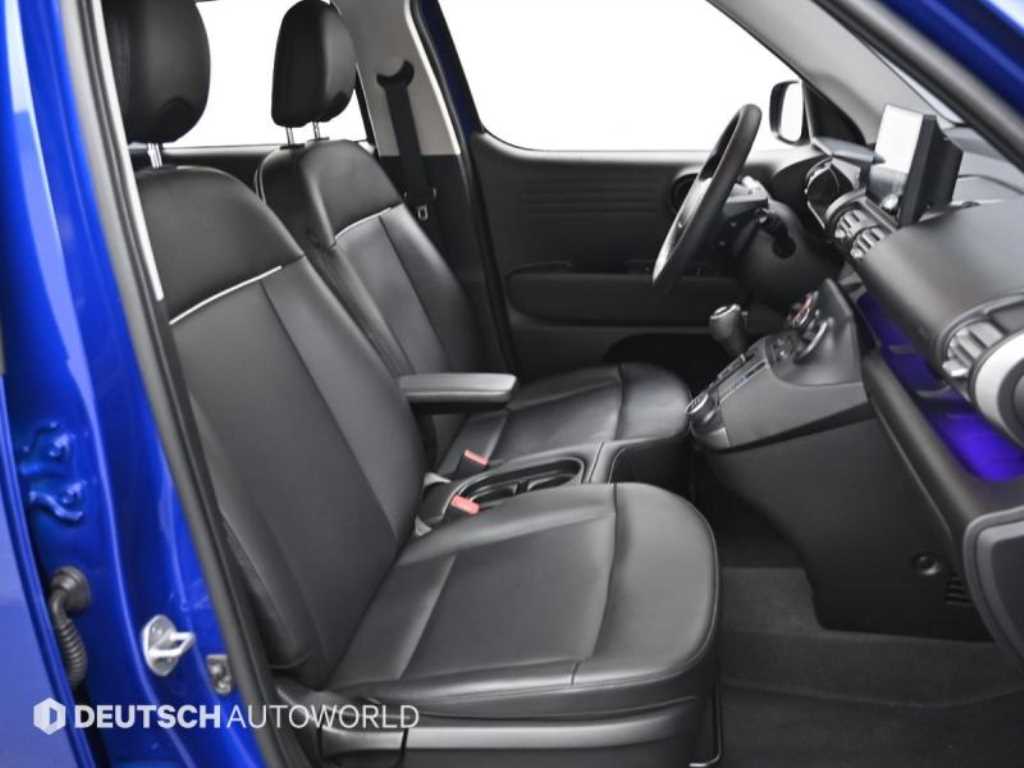 HYUNDAI Casper - Vista 10