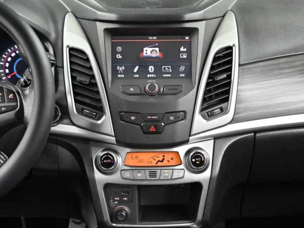 Ssangyong Korando 2016 Gris - Importación desde Corea - HF Imports Iquique - Foto 14