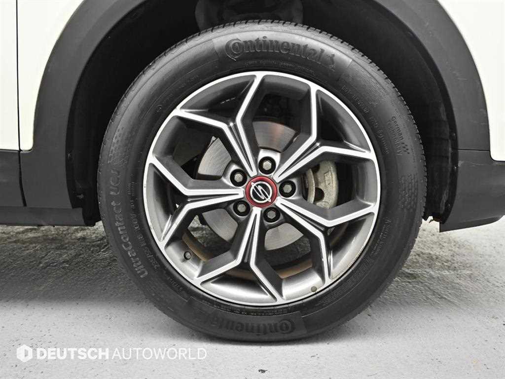 Ssangyong Korando - Vista 5