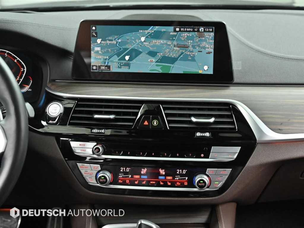 BMW 5 Series 2020 Negro - Importación desde Corea - HF Imports Iquique - Foto 14