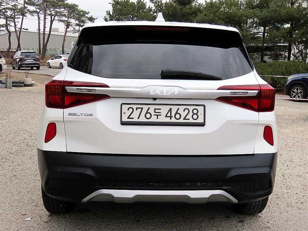 KIA Seltos - Vista 4