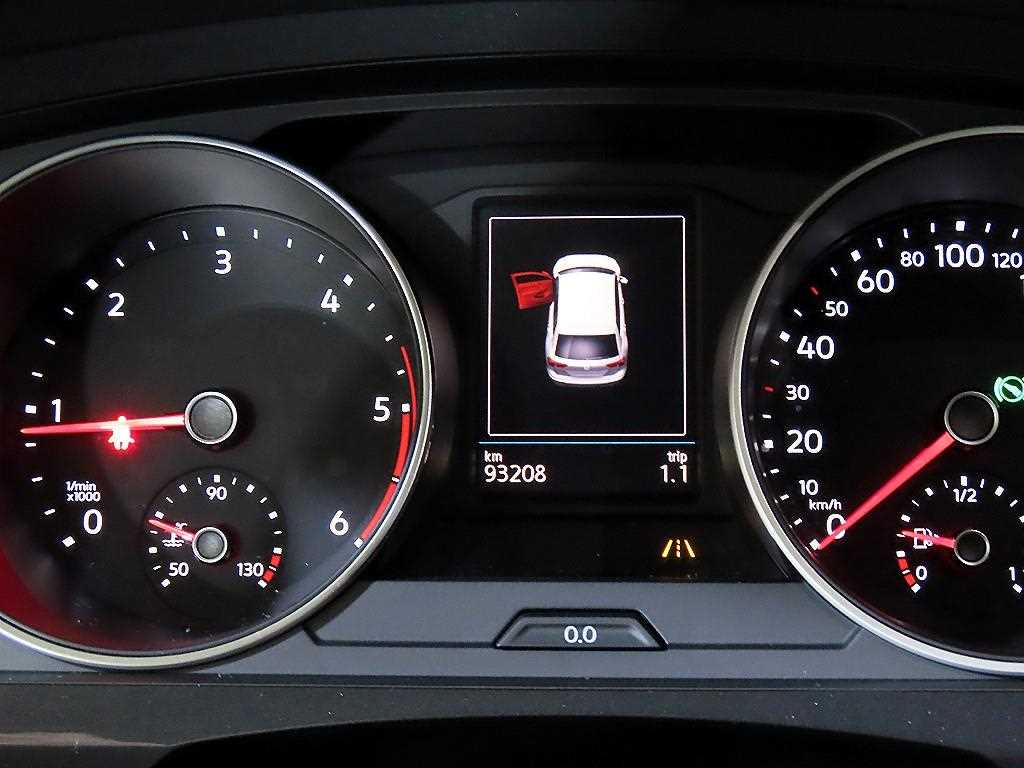 Volkswagen Tiguan - Vista 9