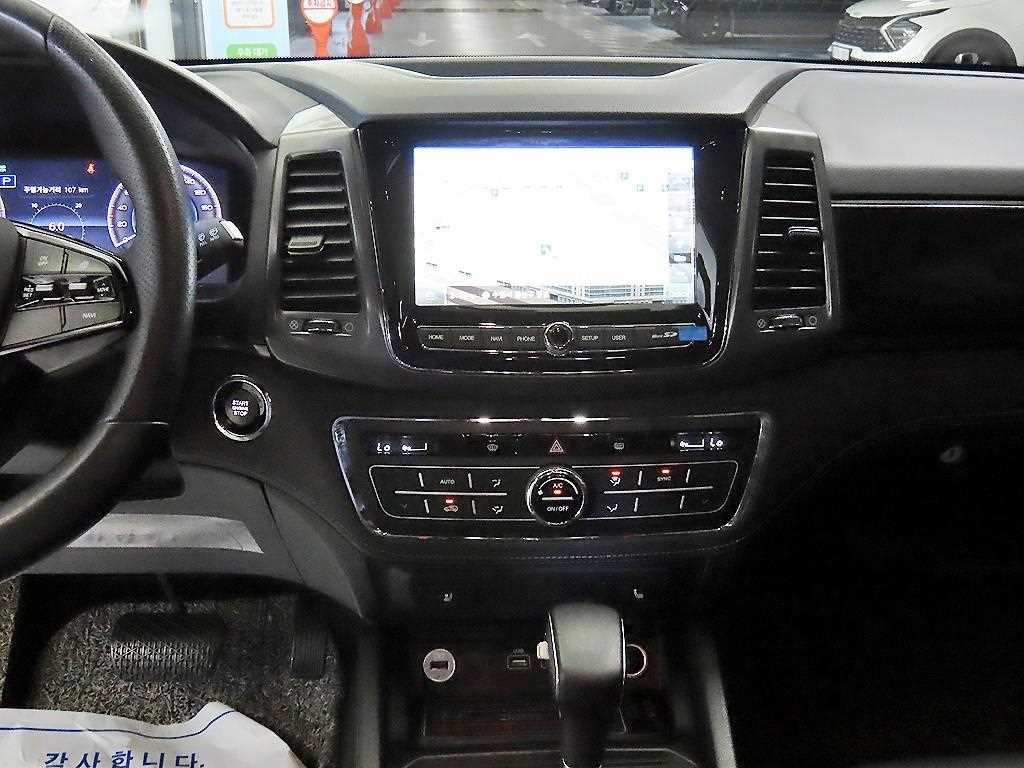 Ssangyong Rexton - Vista 11