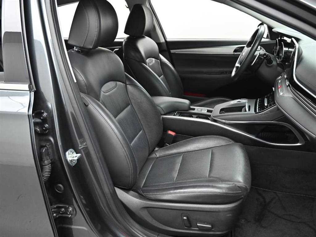 HYUNDAI Grandeur - Vista 10