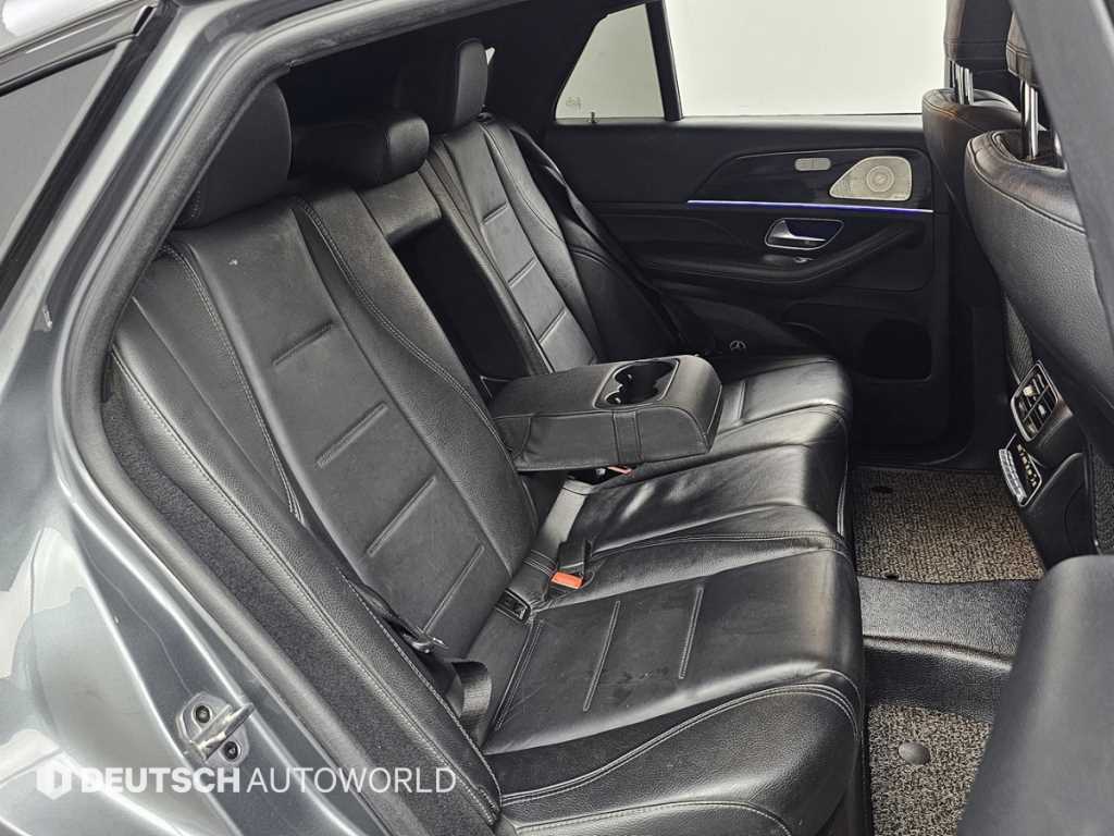 Mercedes Benz GLE Class - Vista 12