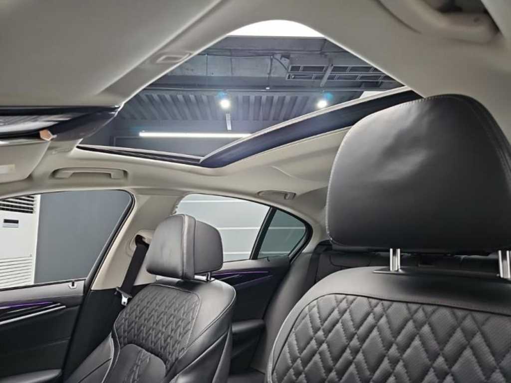 BMW 5 Series 2021 Negro - Importación desde Corea - HF Imports Iquique - Foto 13