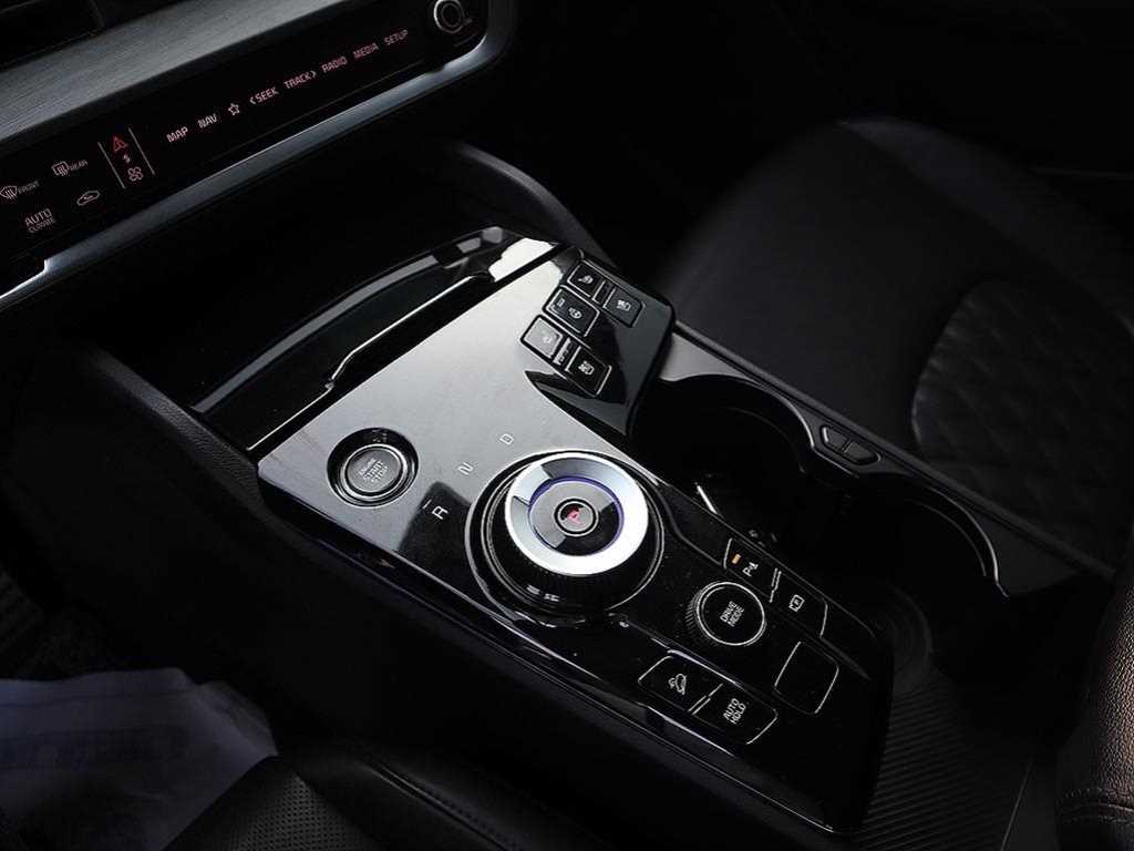 KIA Sportage - Vista 12