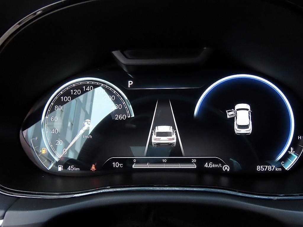 Genesis GV70 - Vista 9