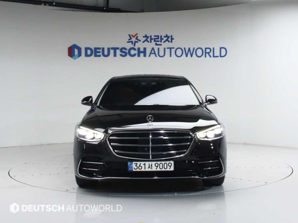 Mercedes Benz S Class - Vista 3