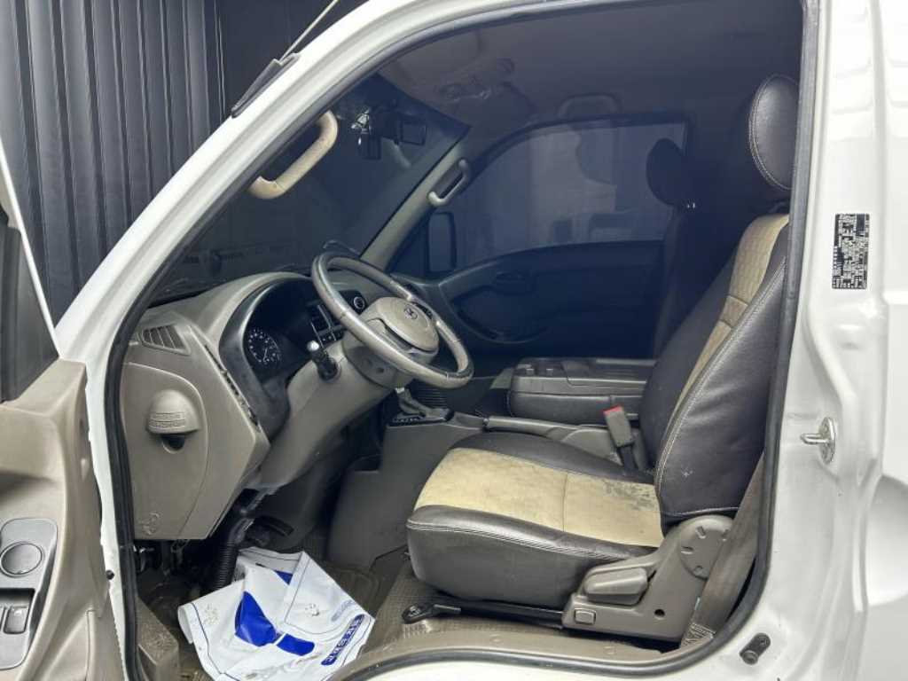 Small Truck Cargo (small) - Vista 7