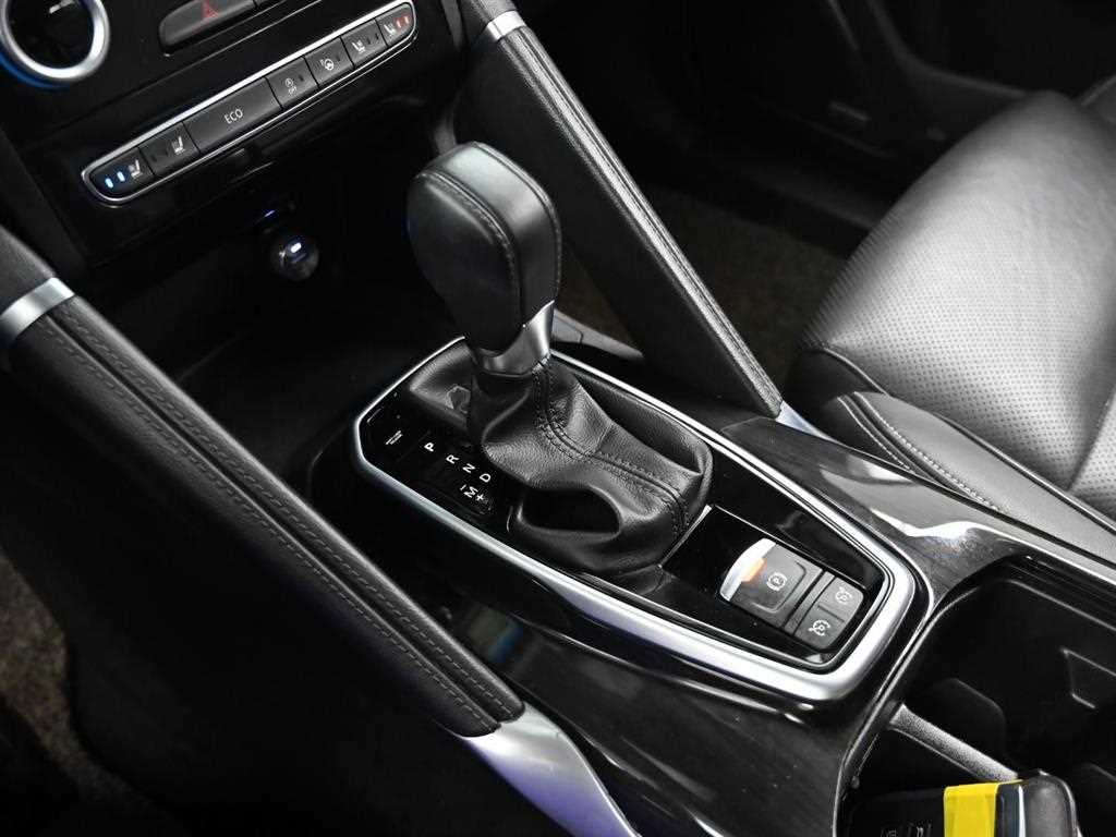 SAMSUNG QM6 - Vista 9