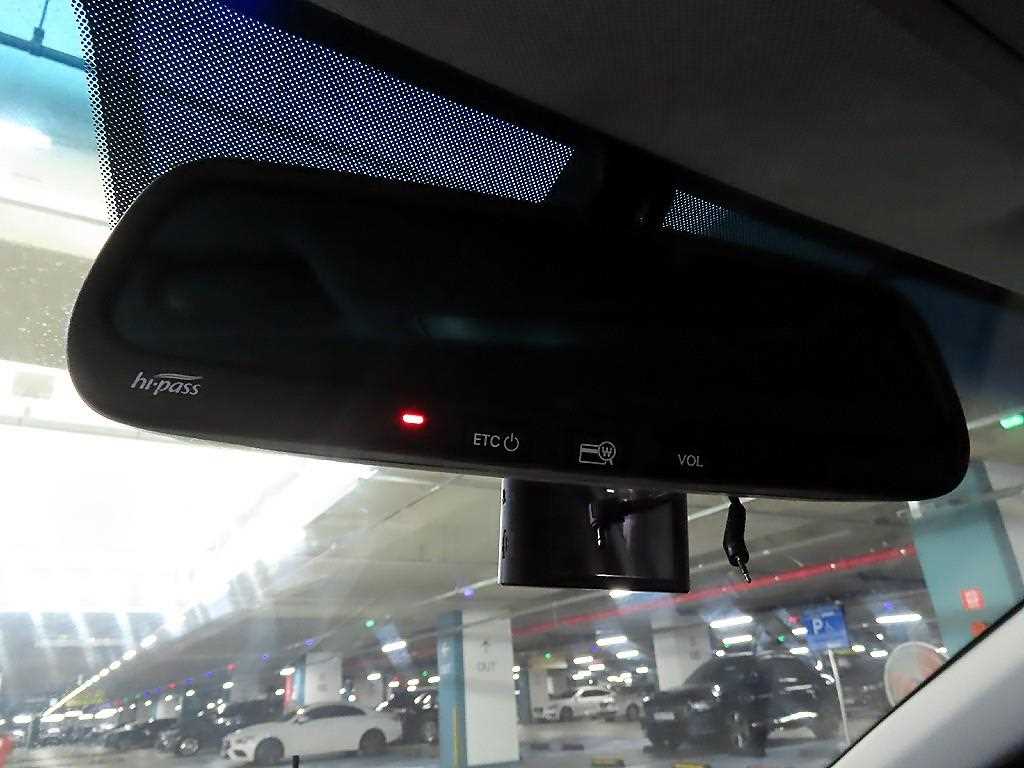 HYUNDAI Avante 2018 Blanco - Importación desde Corea - HF Imports Iquique - Foto 15