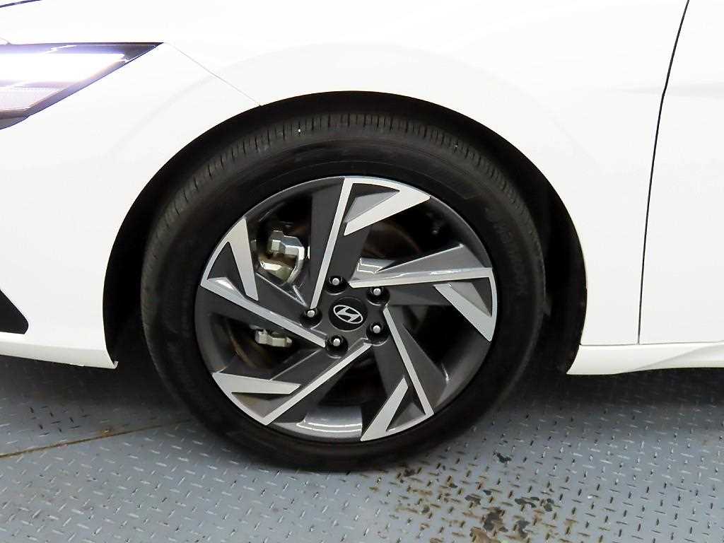 HYUNDAI Avante 2025 - Importación desde Corea - HF Imports Iquique - Foto 19