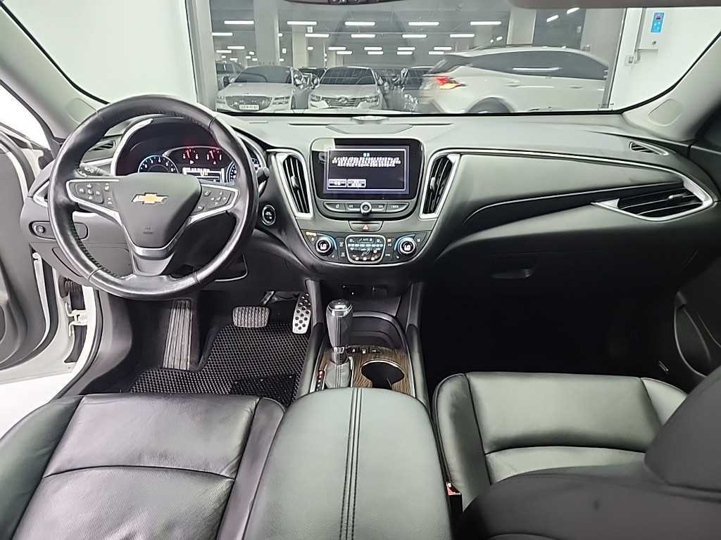 Chevrolet Malibu - Vista 7