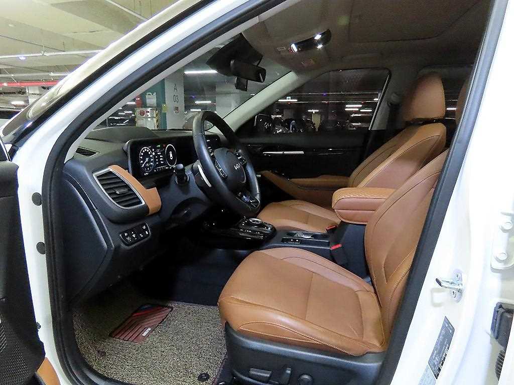 KIA Seltos - Vista 6